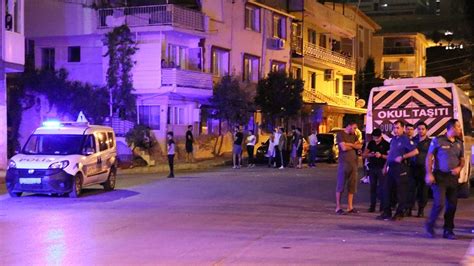 İ­z­m­i­r­­d­e­ ­P­o­l­i­s­e­ ­S­a­l­d­ı­r­ı­